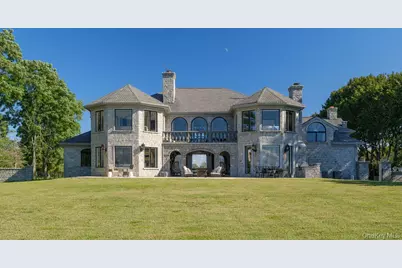 3875 Hallock Lane, Mattituck, NY 11952 - Photo 5