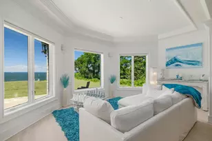 3875 Hallock Ln, Mattituck, NY 11952 - Photo 17