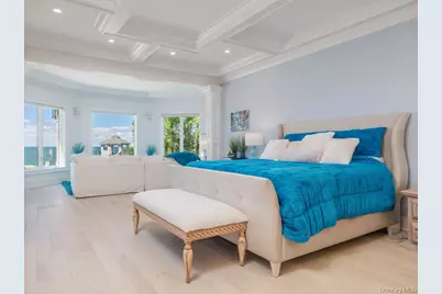 3875 Hallock Lane, Mattituck, NY 11952 - Photo 15