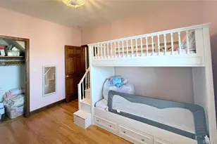 67-31 52nd Rd, Maspeth, NY 11378 - Photo 11