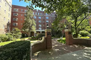 77-15 113th St, Forest Hills, NY 11375 - Photo 3