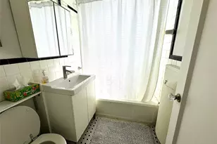 77-15 113th St, Forest Hills, NY 11375 - Photo 17