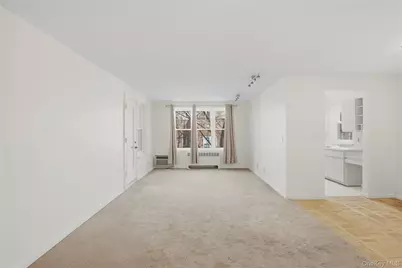 240 Central Avenue #2F, Lawrence, NY 11559 - Photo 19