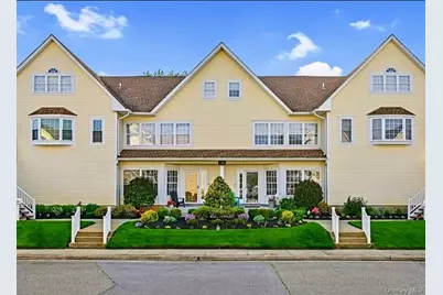226-B Westside Avenue #B, Freeport, NY 11520 - Photo 1