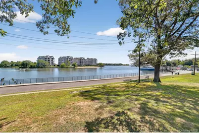 37 Harbor Lane #2A, New Rochelle, NY 10805 - Photo 21