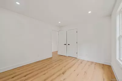 37 Lakeview Drive, Middle Island, NY 11953 - Photo 29