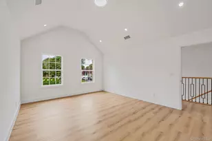 37 Lakeview Dr, Middle Island, NY 11953 - Photo 19