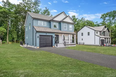 37 Lakeview Drive, Middle Island, NY 11953 - Photo 37