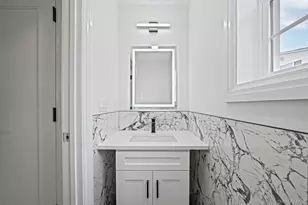 37 Lakeview Dr, Middle Island, NY 11953 - Photo 15