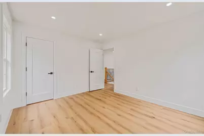 37 Lakeview Drive, Middle Island, NY 11953 - Photo 25