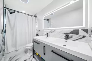 1 Ozone Pl, Massapequa, NY 11758 - Photo 9