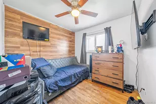 1 Ozone Pl, Massapequa, NY 11758 - Photo 19