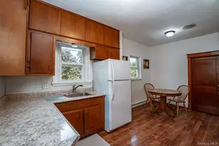 44 Cedar Ave, New Windsor, NY 12553 - Photo 7