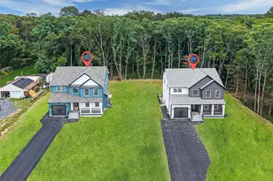 39 Lakeview Dr, Middle Island, NY 11953 - Photo 31