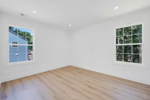 39 Lakeview Dr, Middle Island, NY 11953 - Photo 15