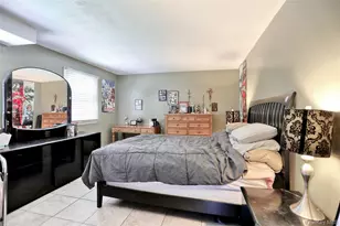 40 Eastbourne Dr, Chestnut Ridge, NY 10977 - Photo 11