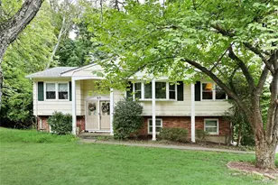 40 Eastbourne Dr, Chestnut Ridge, NY 10977 - Photo 19
