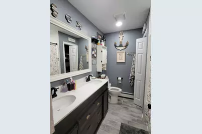 302 Bridgeport Avenue, Medford, NY 11763 - Photo 15