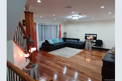 127-22 Kew Gardens Road, Kew Gardens, NY 11415 - Photo 15