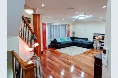 127-22 Kew Gardens Road, Kew Gardens, NY 11415 - Photo 13