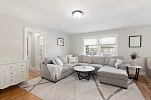 512 Mamaroneck Ave, White Plains, NY 10605 - Photo 1