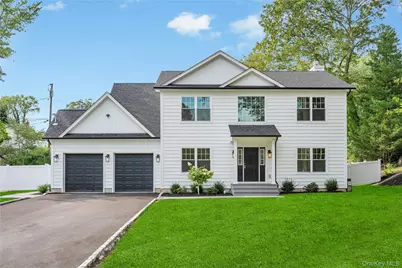 271 N Country Road, Smithtown, NY 11787 - Photo 1