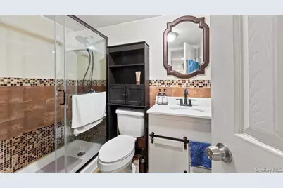 1266 Findlay Avenue, Bronx, NY 10456 - Photo 19