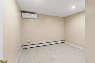 1266 Findlay Ave, Bronx, NY 10456 - Photo 9