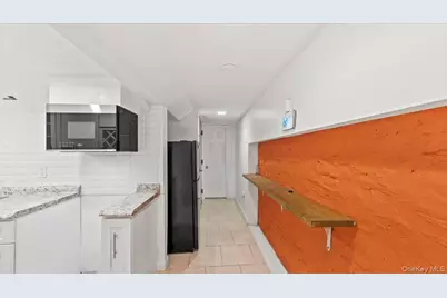 1266 Findlay Avenue, Bronx, NY 10456 - Photo 7