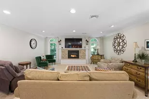 19 Stonehedge Dr, West Nyack, NY 10994 - Photo 11