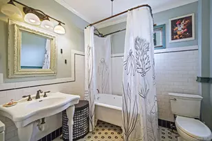 25 Patchogue St, Patchogue, NY 11772 - Photo 17