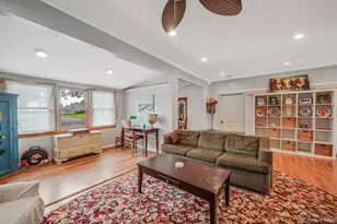 25 Patchogue St, Patchogue, NY 11772 - Photo 5