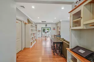 25 Patchogue St, Patchogue, NY 11772 - Photo 3