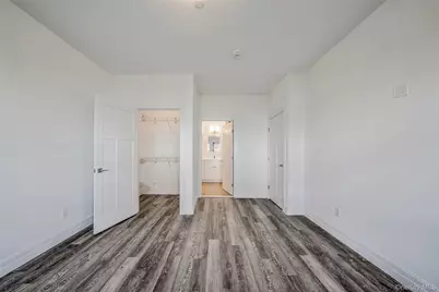 103 Dover Street, Central Islip, NY 11722 - Photo 19