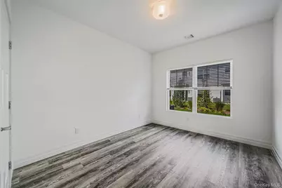 103 Dover Street, Central Islip, NY 11722 - Photo 17