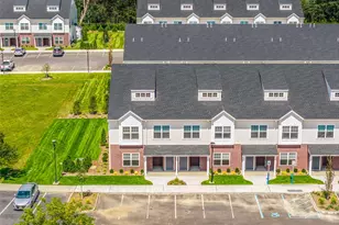 103 Dover St, Central Islip, NY 11722 - Photo 31