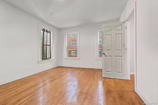 826 E 216th St, Bronx, NY 10467 - Photo 17