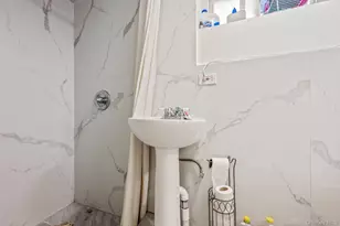 826 E 216th St, Bronx, NY 10467 - Photo 19