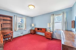 196 Haypath Rd, Old Bethpage, NY 11804 - Photo 15