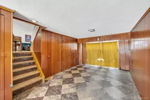 196 Haypath Rd, Old Bethpage, NY 11804 - Photo 17