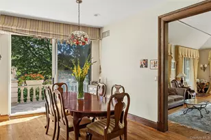 13 Chanticlare Dr, Manhasset, NY 11030 - Photo 9