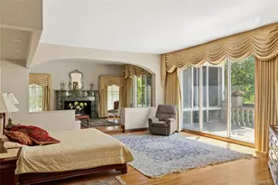 13 Chanticlare Dr, Manhasset, NY 11030 - Photo 15