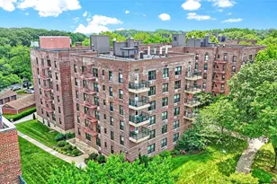 224-24 Union Tpke, Bayside, NY 11364 - Photo 25