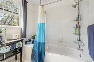 7 Sutton Pl, Islip, NY 11751 - Photo 25