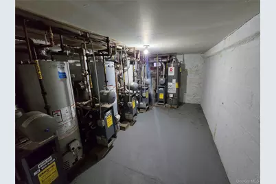 92-14 95th Avenue, Ozone Park, NY 11416 - Photo 15