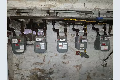 92-14 95th Avenue, Ozone Park, NY 11416 - Photo 17