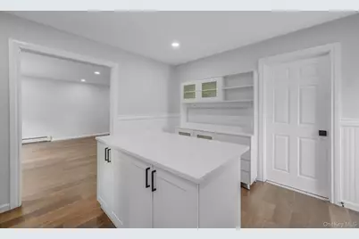 66 Laurin Road, Calverton, NY 11933 - Photo 11