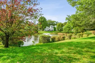 30 Quail Ct, Manorville, NY 11949 - Photo 5