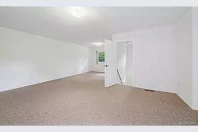 30 Quail Court, Manorville, NY 11949 - Photo 19