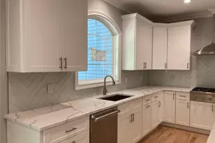 130 Syosset-Woodbury Rd, Syosset, NY 11791 - Photo 9